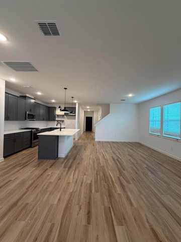 8407 Tranquil Bay Court, Baytown, TX 77523