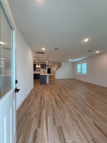 8407 Tranquil Bay Court, Baytown, TX 77523