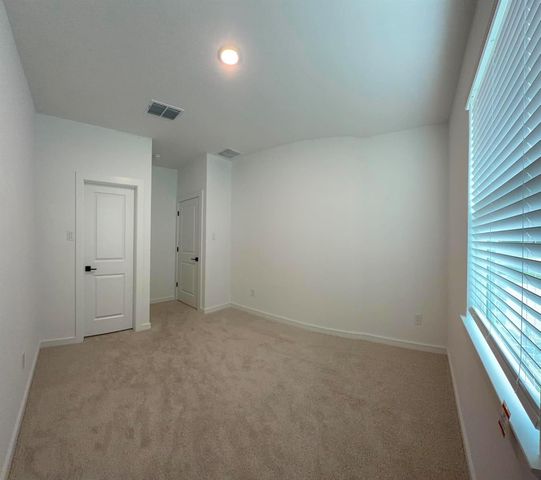 8407 Tranquil Bay Court, Baytown, TX 77523