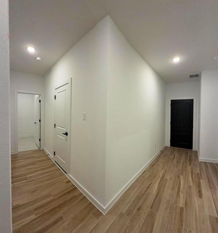 8407 Tranquil Bay Court, Baytown, TX 77523