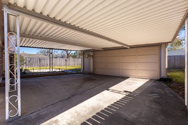 17610 Crestline Road, Humble, TX 77396