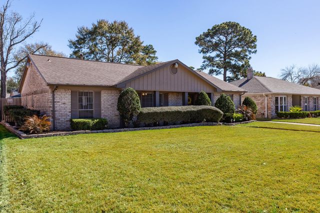 17610 Crestline Road, Humble, TX 77396