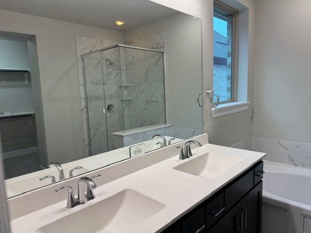 700 Prairie Falcon Drive, Arlington, TX 76005