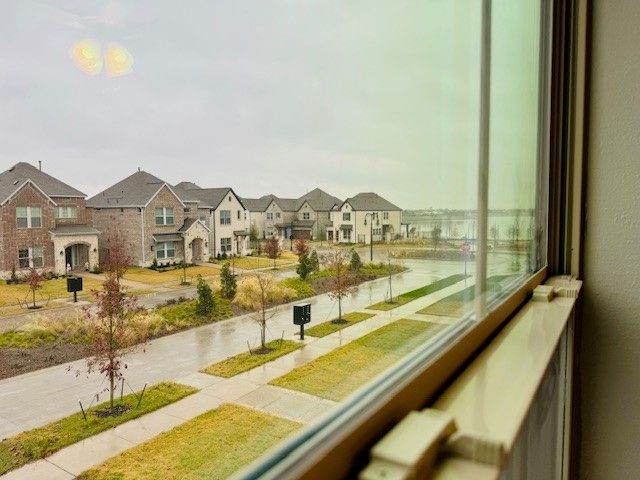 700 Prairie Falcon Drive, Arlington, TX 76005