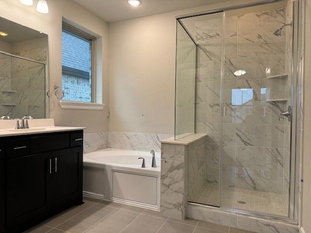700 Prairie Falcon Drive, Arlington, TX 76005