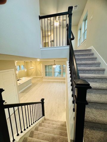 700 Prairie Falcon Drive, Arlington, TX 76005