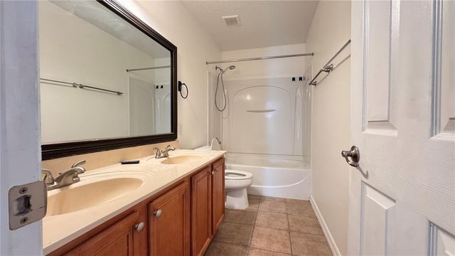 9944 CHORLTON CIRCLE, Orlando, FL 32832