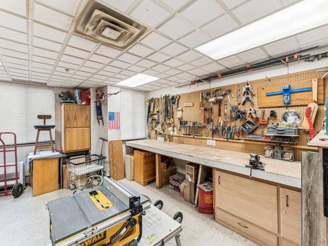 6500 Woodlake Drive 313, Richfield, MN 55423