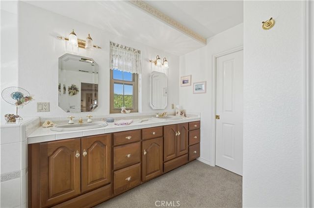 39275 Chaparral, Temecula, CA 92592