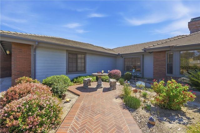39275 Chaparral, Temecula, CA 92592