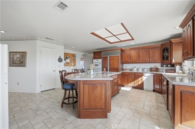 39275 Chaparral, Temecula, CA 92592