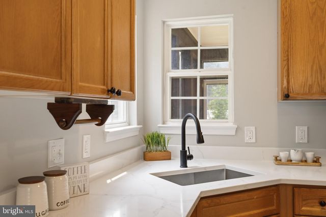 4 FALLING WATER CT, Fredericksburg, VA 22405