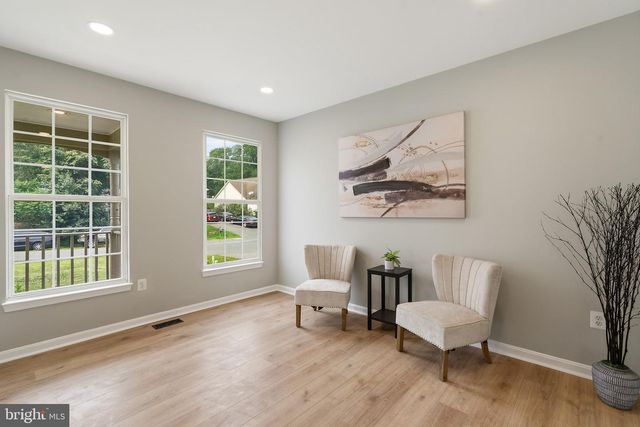 4 FALLING WATER CT, Fredericksburg, VA 22405