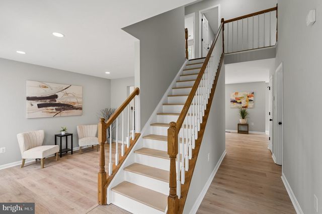 4 FALLING WATER CT, Fredericksburg, VA 22405