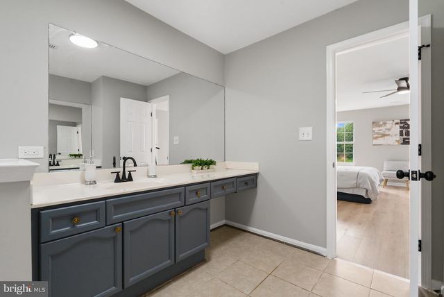 4 FALLING WATER CT, Fredericksburg, VA 22405