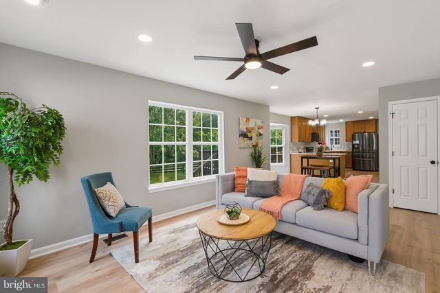 4 FALLING WATER CT, Fredericksburg, VA 22405