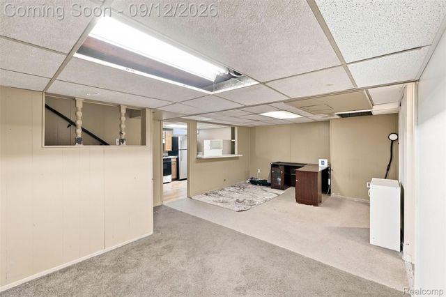 2950 Edsel Street, Trenton, MI 48183