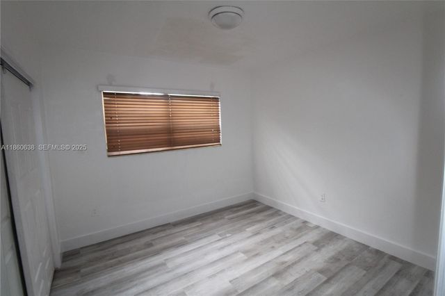 965 W 23rd Street, Hialeah, FL 33010