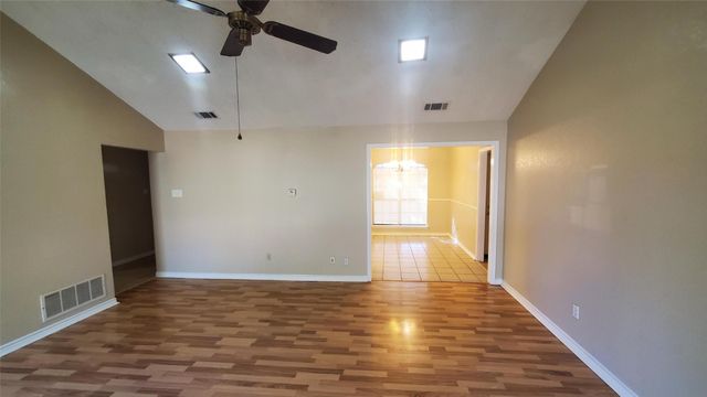 505 Pelican Court, Desoto, TX 75115
