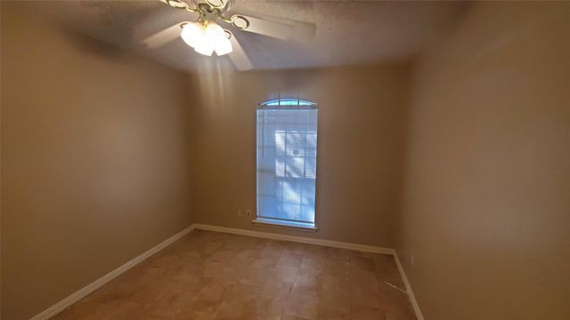 505 Pelican Court, Desoto, TX 75115