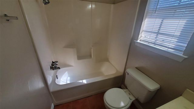 505 Pelican Court, Desoto, TX 75115