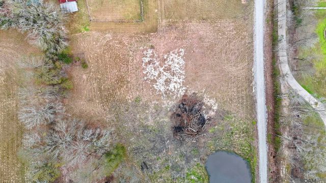 10564 Summerside Dr, Baker, LA 70714