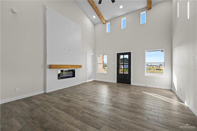 1809 N Mangrove Street, San Juan, TX 78589