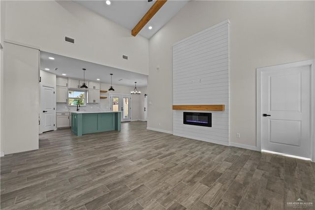 1809 N Mangrove Street, San Juan, TX 78589
