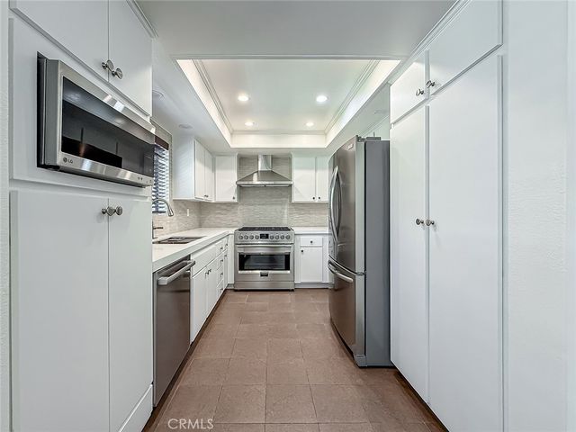 21900 Marylee 279, Woodland Hills, CA 91367