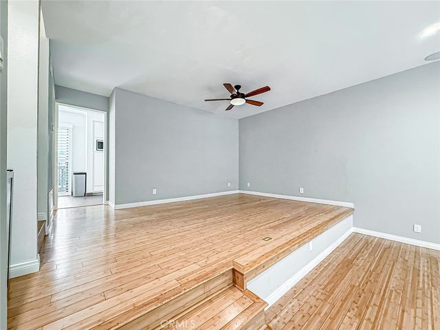 21900 Marylee 279, Woodland Hills, CA 91367