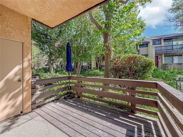 21900 Marylee 279, Woodland Hills, CA 91367