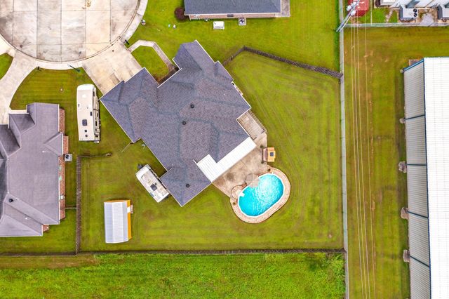 345 Lansdown Drive, Houma, LA 70360
