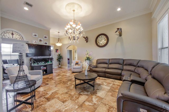 345 Lansdown Drive, Houma, LA 70360