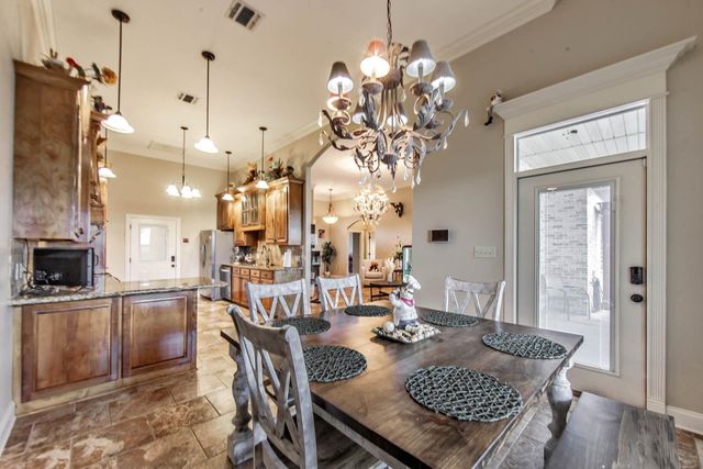 345 Lansdown Drive, Houma, LA 70360