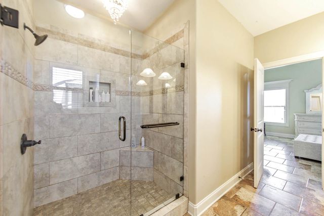 345 Lansdown Drive, Houma, LA 70360
