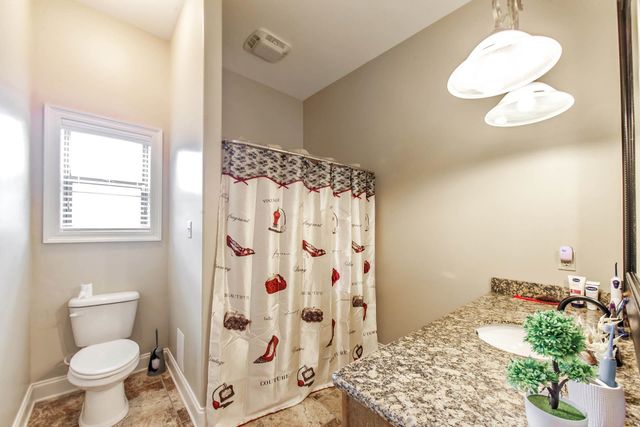 345 Lansdown Drive, Houma, LA 70360