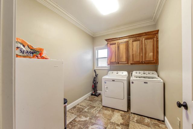 345 Lansdown Drive, Houma, LA 70360