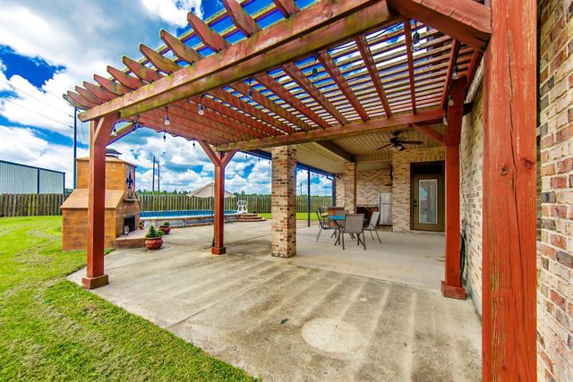 345 Lansdown Drive, Houma, LA 70360