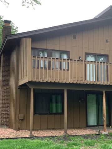 6908 Unity Avenue N, Brooklyn Center, MN 55429