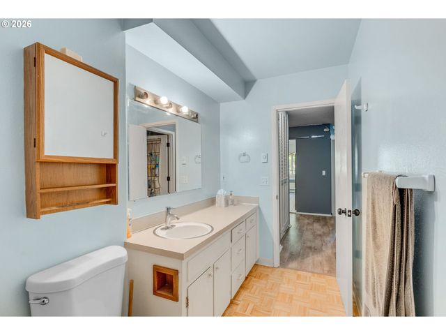 13155 Sw ALLEN Blvd 24, Beaverton, OR 97005
