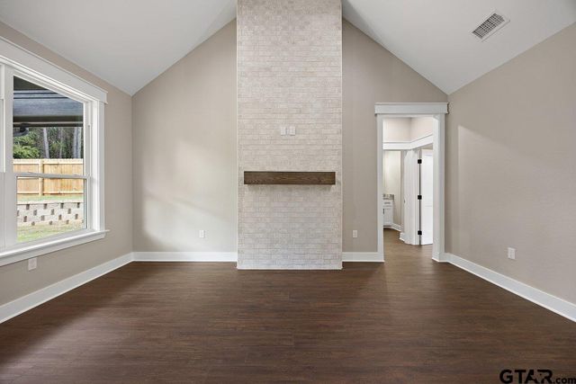 205 Ellis Street, Rusk, TX 75785