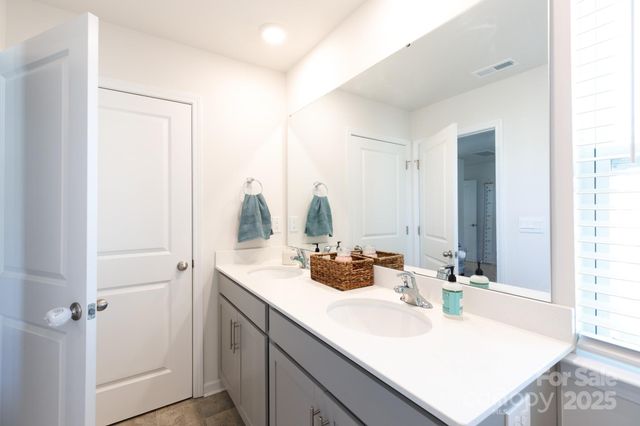 292 Court House Avenue, York, SC 29745