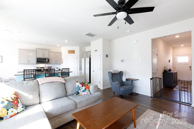 292 Court House Avenue, York, SC 29745