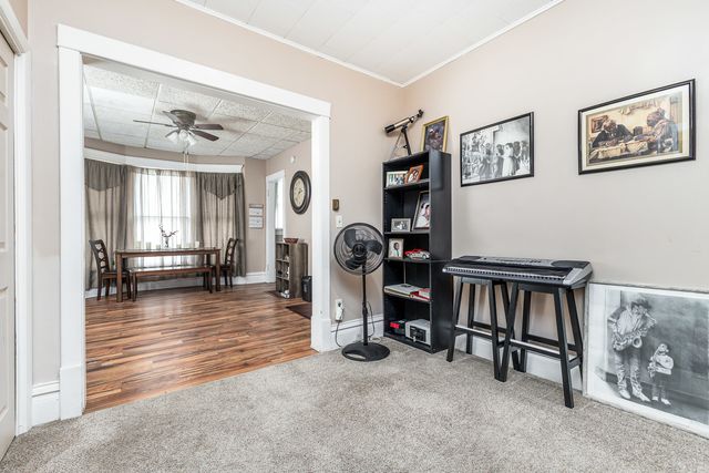 505 E Main Street, Morrison, IL 61270