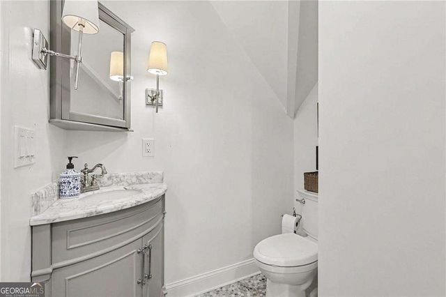 2375 Massey Lane, Decatur, GA 30033