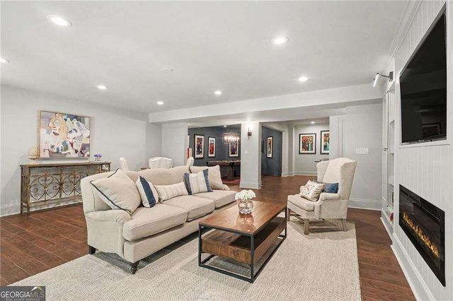 2375 Massey Lane, Decatur, GA 30033