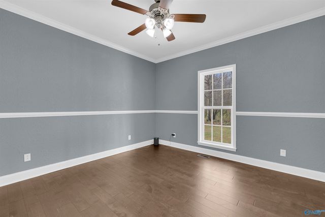 101 Pebble Lane, Sylvania, AL 35988