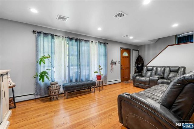 2 Francisco Avenue, Little Falls, NJ 07424
