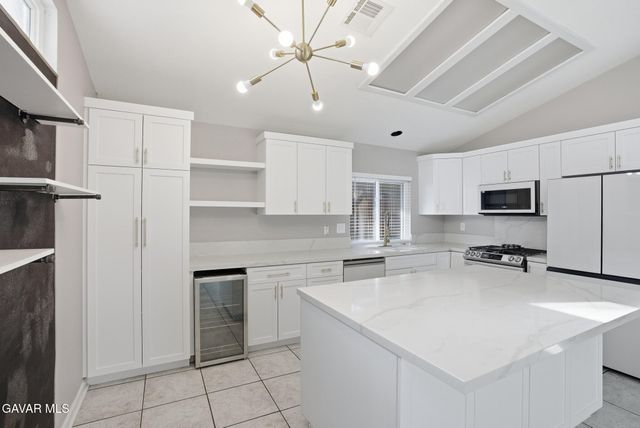 39724 Tesoro Lane, Palmdale, CA 93551