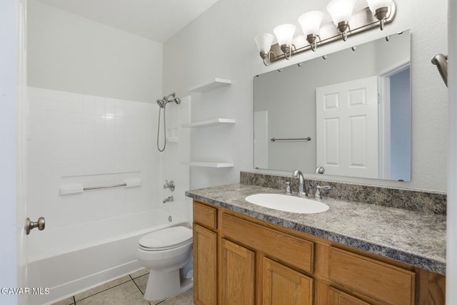 39724 Tesoro Lane, Palmdale, CA 93551